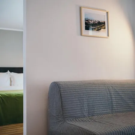 Nest 3*