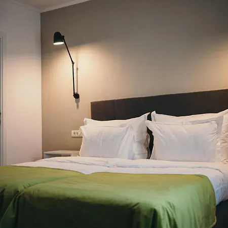 Hotel Nest